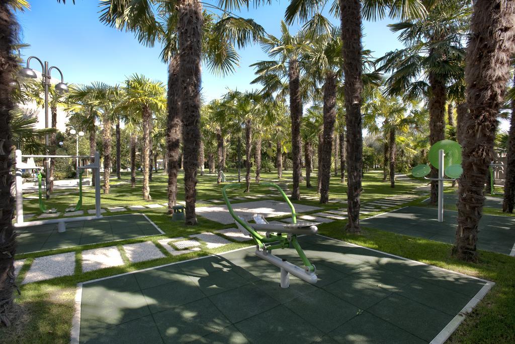 Grand Hotel Trieste & Victoria Abano Terme Dış mekan fotoğraf The park